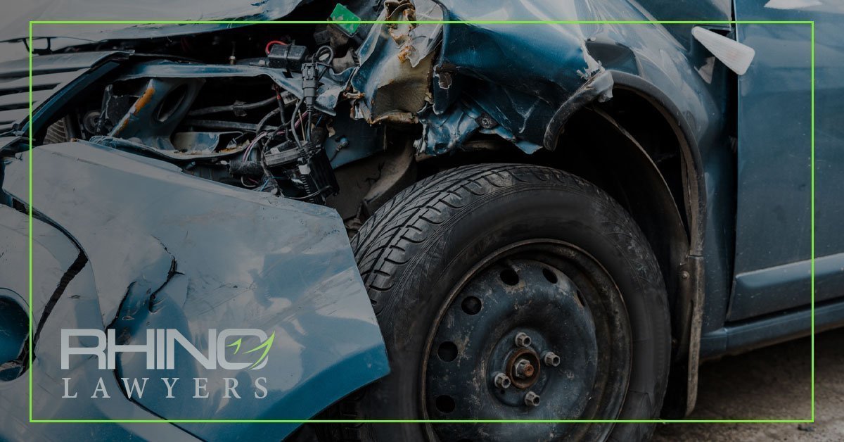 ¿Qué se considera daños materiales en un accidente de tráfico?