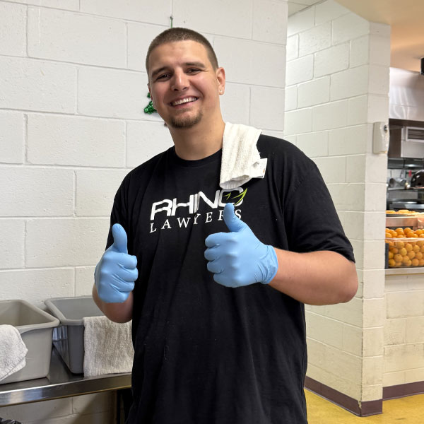 FeedingTampaBay-HolidayVolunteering2024_image4