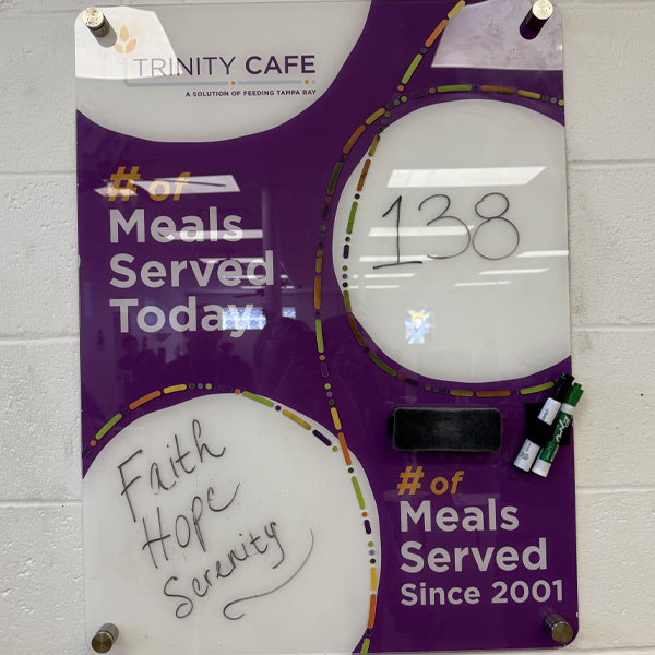 FeedingTampaBay-HolidayVolunteering2024_image7